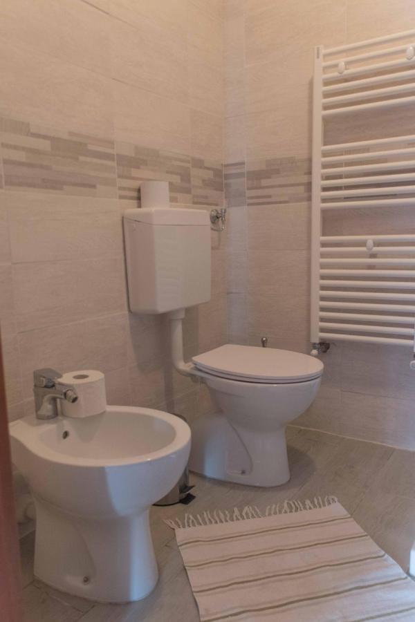 Bed And Breakfast Humus Sapiens Castiglione Chiavarese Экстерьер фото